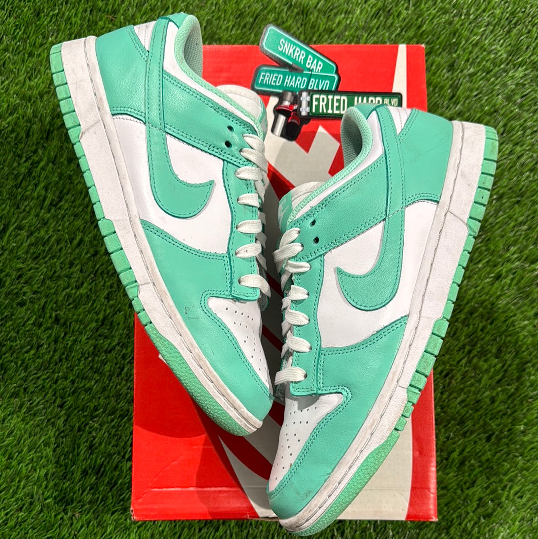 Wmns Dunk Low 'Green Glow' – FriedHardBlvd