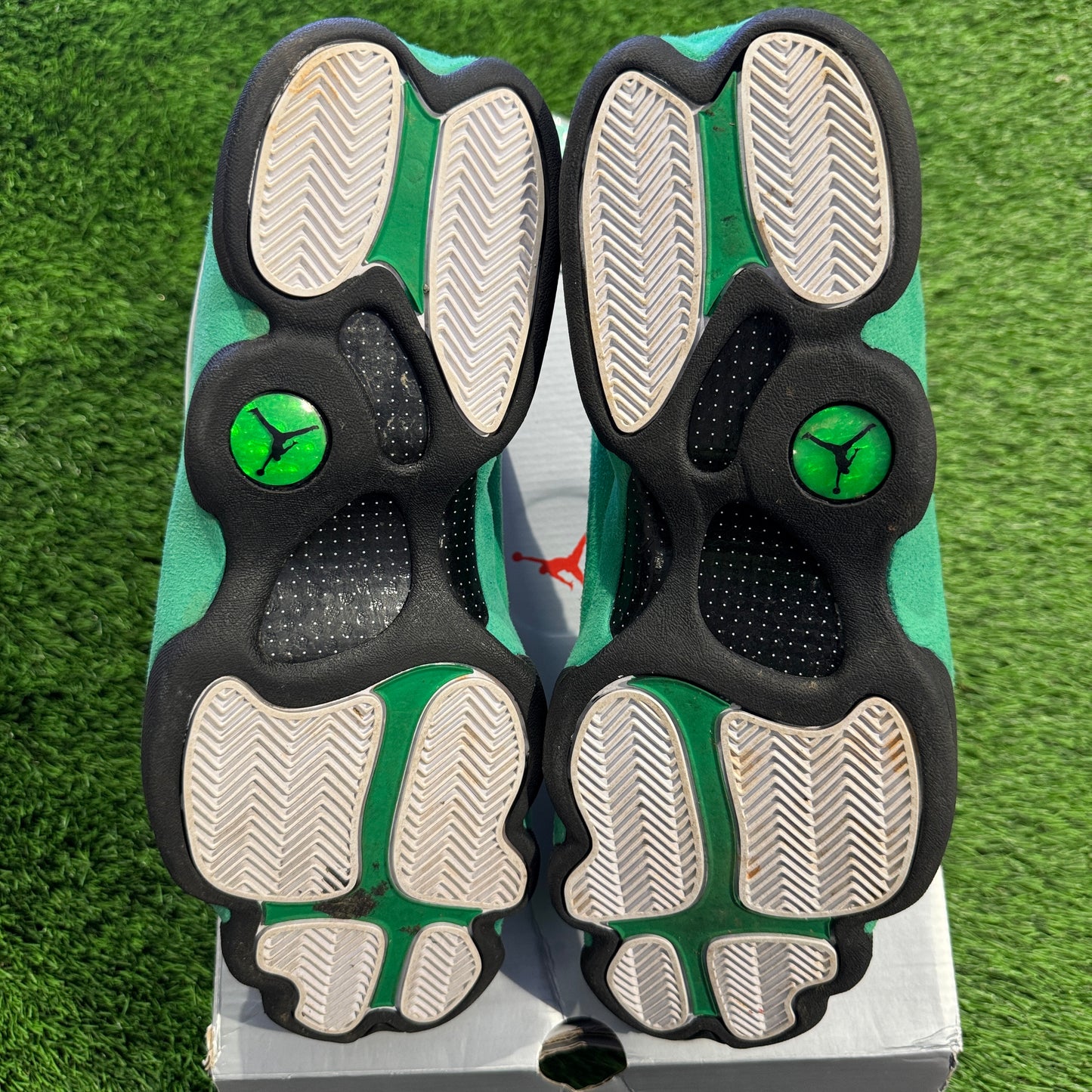 Air Jordan 13 Retro 'Lucky Green'