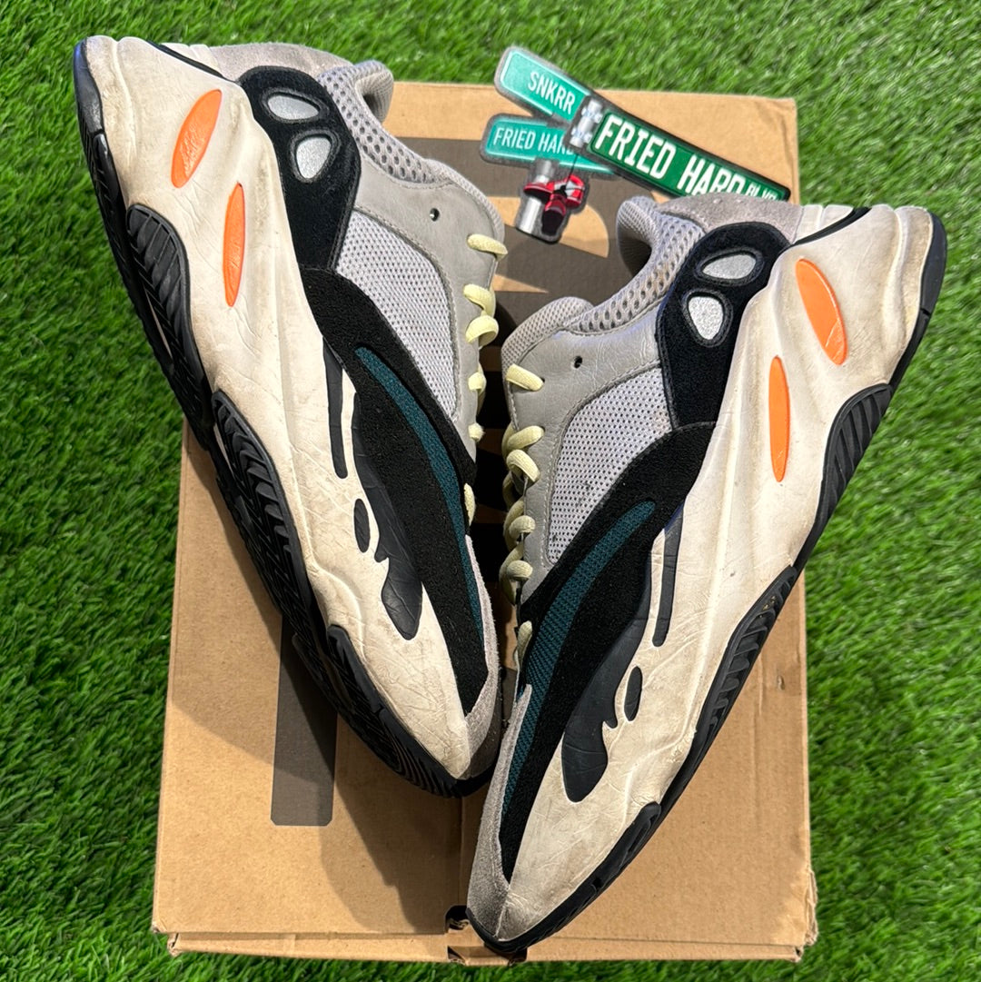 Yeezy Boost 700 'Wave Runner' 2023