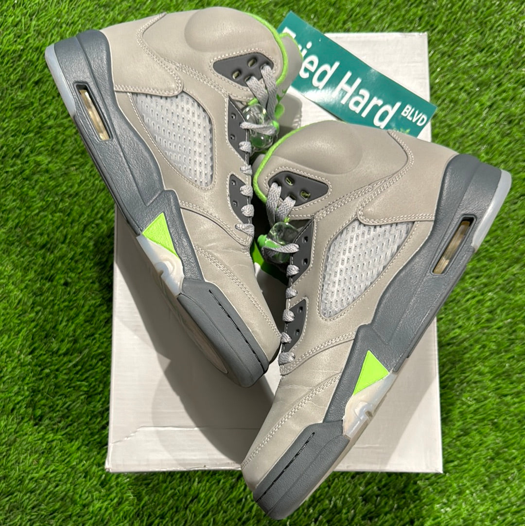 Air Jordan 5 Retro 'Green Bean' 2022