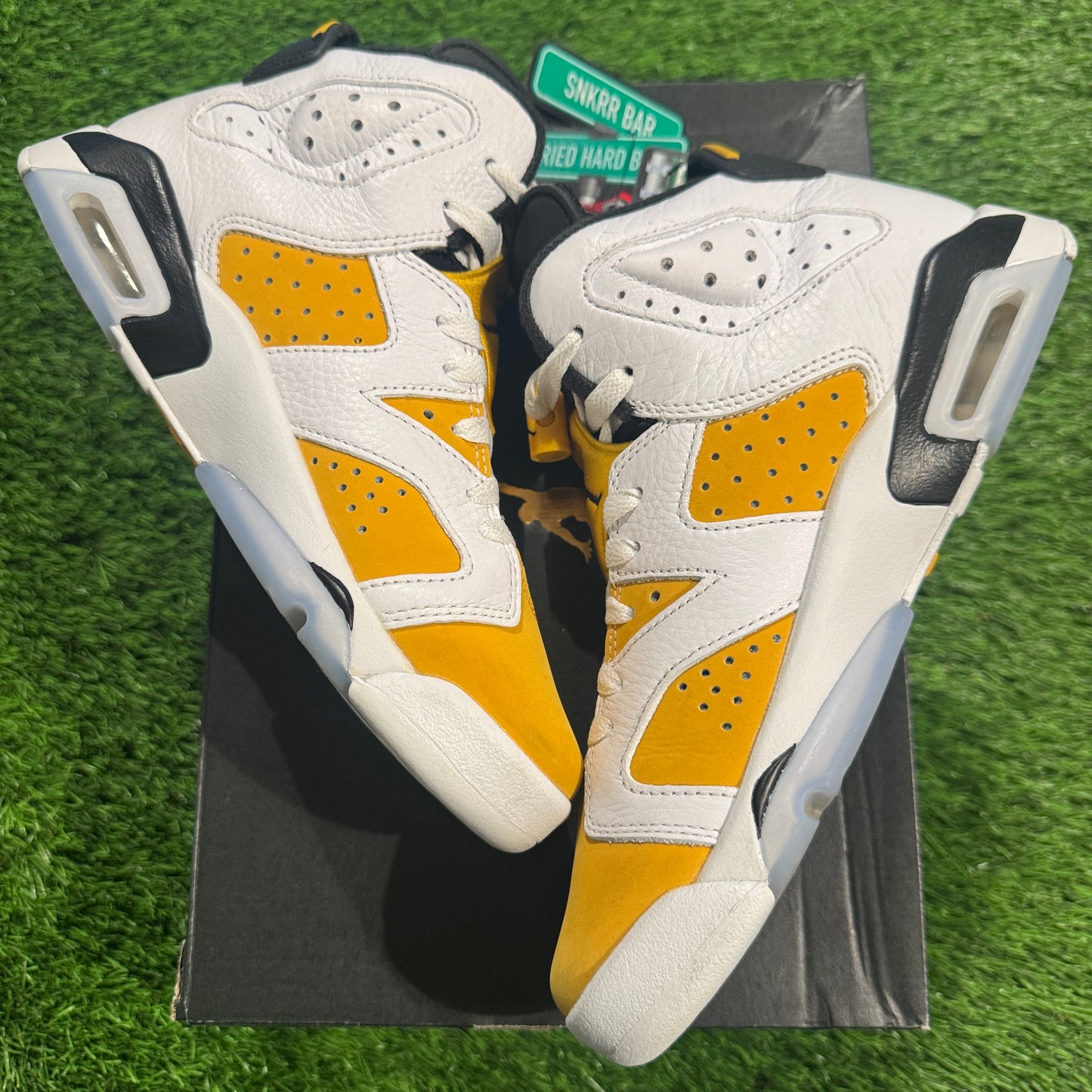 Air Jordan 6 Retro GS 'Yellow Ochre'