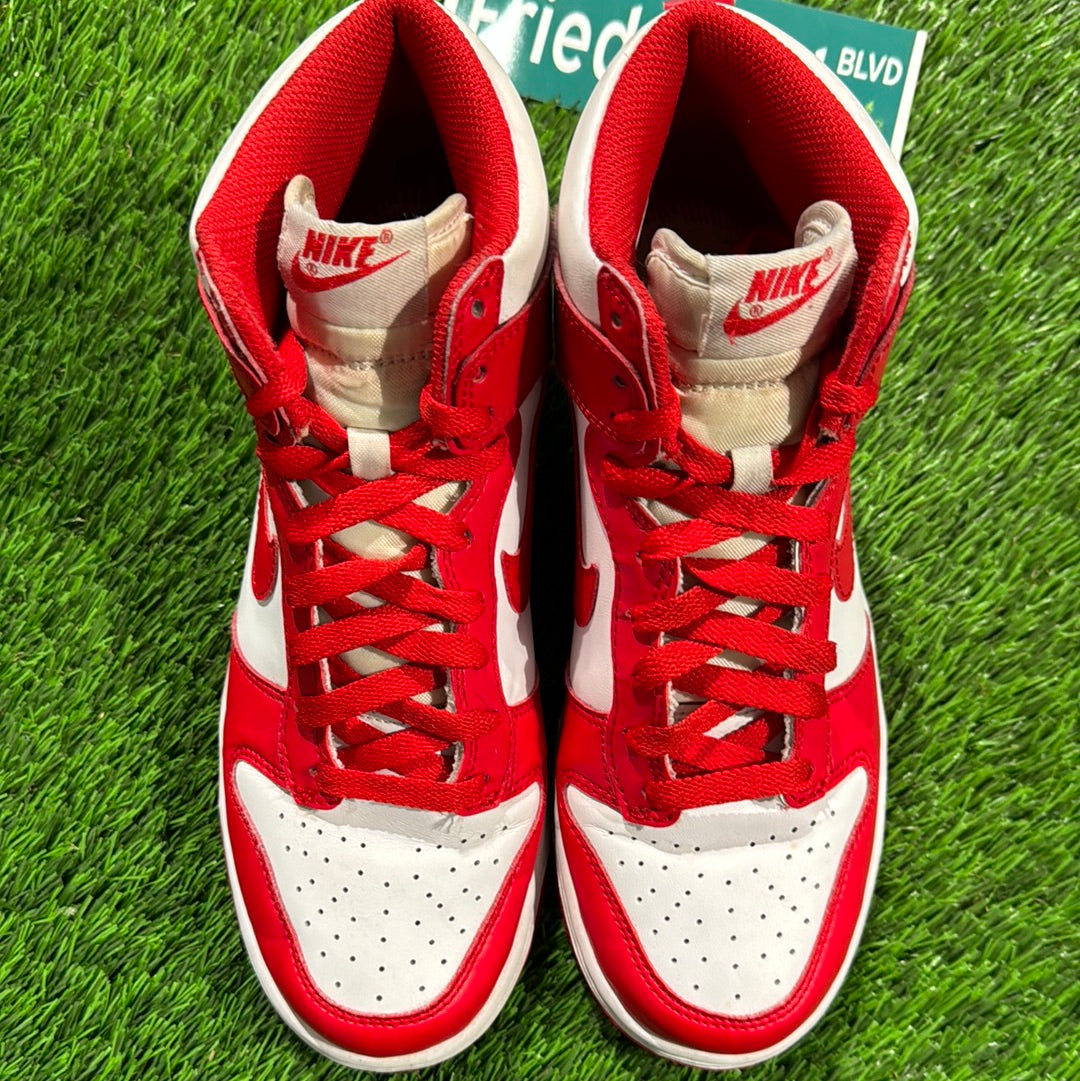 Dunk High GS 'Championship Red'