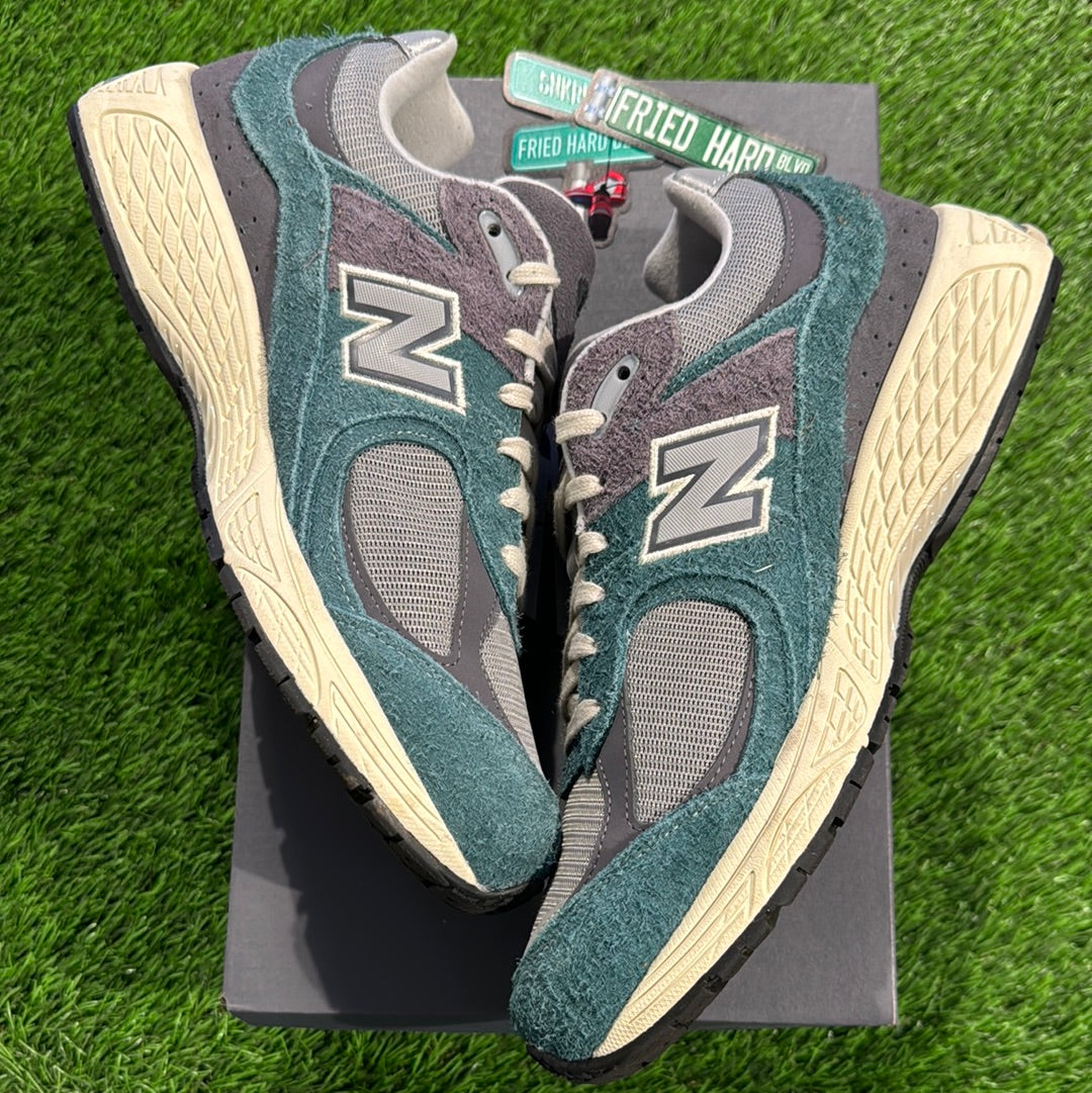 New Balance 2002R 'New Spruce Magnet'