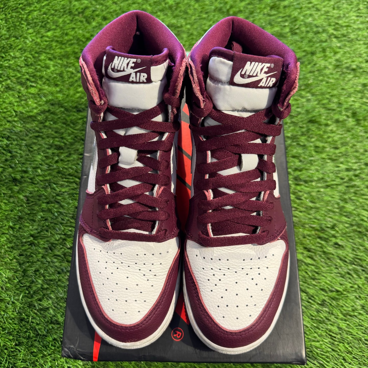 Air Jordan 1 Retro High OG GS 'Bordeaux'