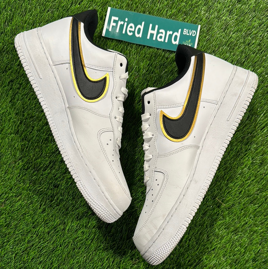 Air Force 1 '07 LV8 'Metallic Swoosh Pack - White Metallic Gold'