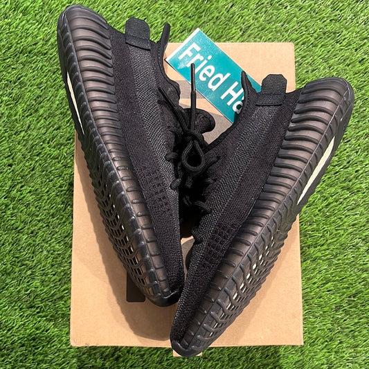 Yeezy Boost 350 V2 'Onyx'