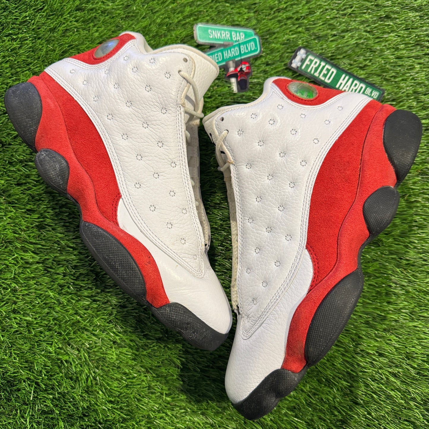 Air Jordan 13 Retro 'Cherry' 2010