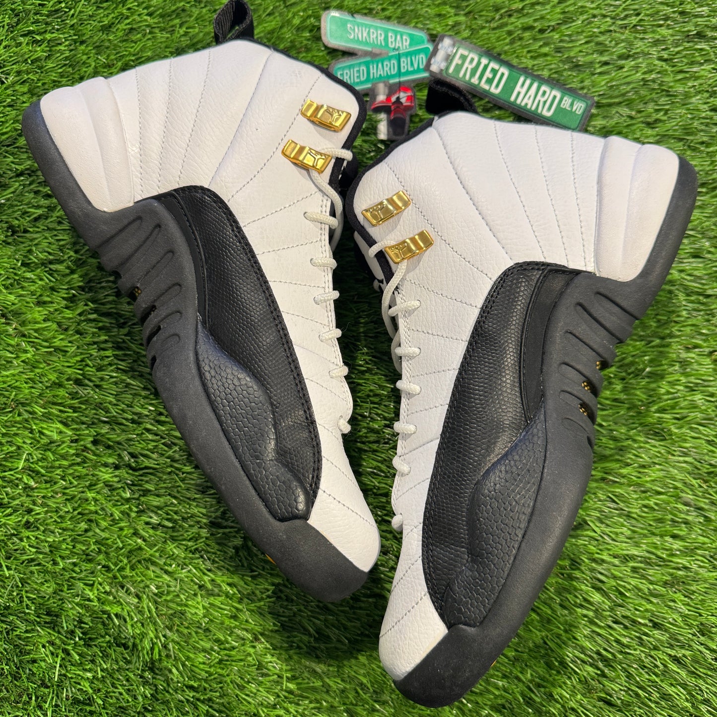 Air Jordan 12 Retro GS 'Taxi' 2013