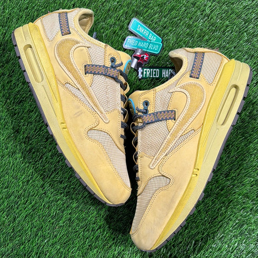 Travis Scott x Air Max 1 'Saturn Gold'