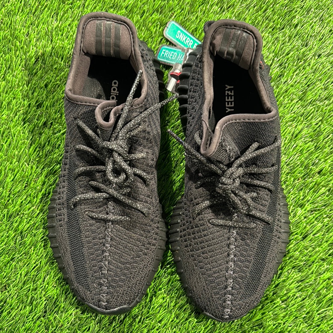 Yeezy Boost 350 V2 'Black Non-Reflective'