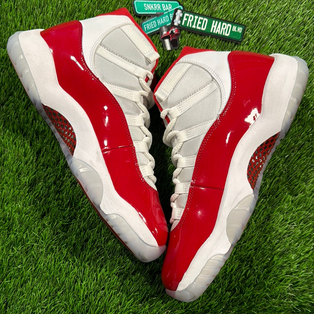 Air Jordan 11 Retro 'Cherry'