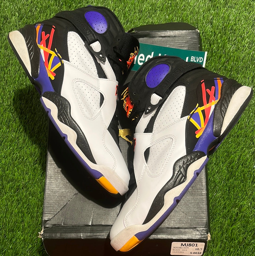 Air Jordan 8 'Three-Peat'