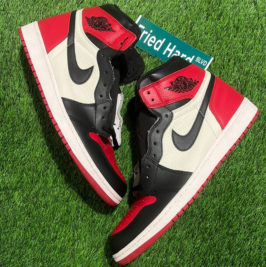 Air Jordan 1 Retro High OG 'Bred Toe'