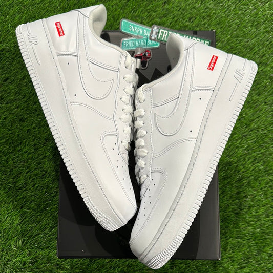 Nike Air Force 1 Low Supreme White