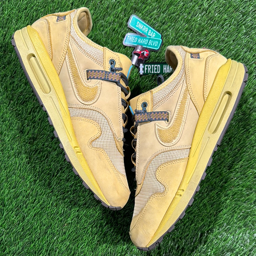 Travis Scott x Air Max 1 'Saturn Gold'