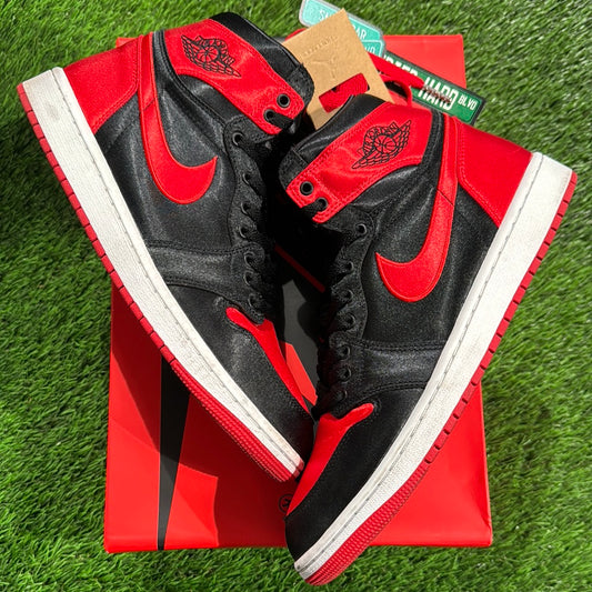 Wmns Air Jordan 1 Retro High OG 'Satin Bred' 2023