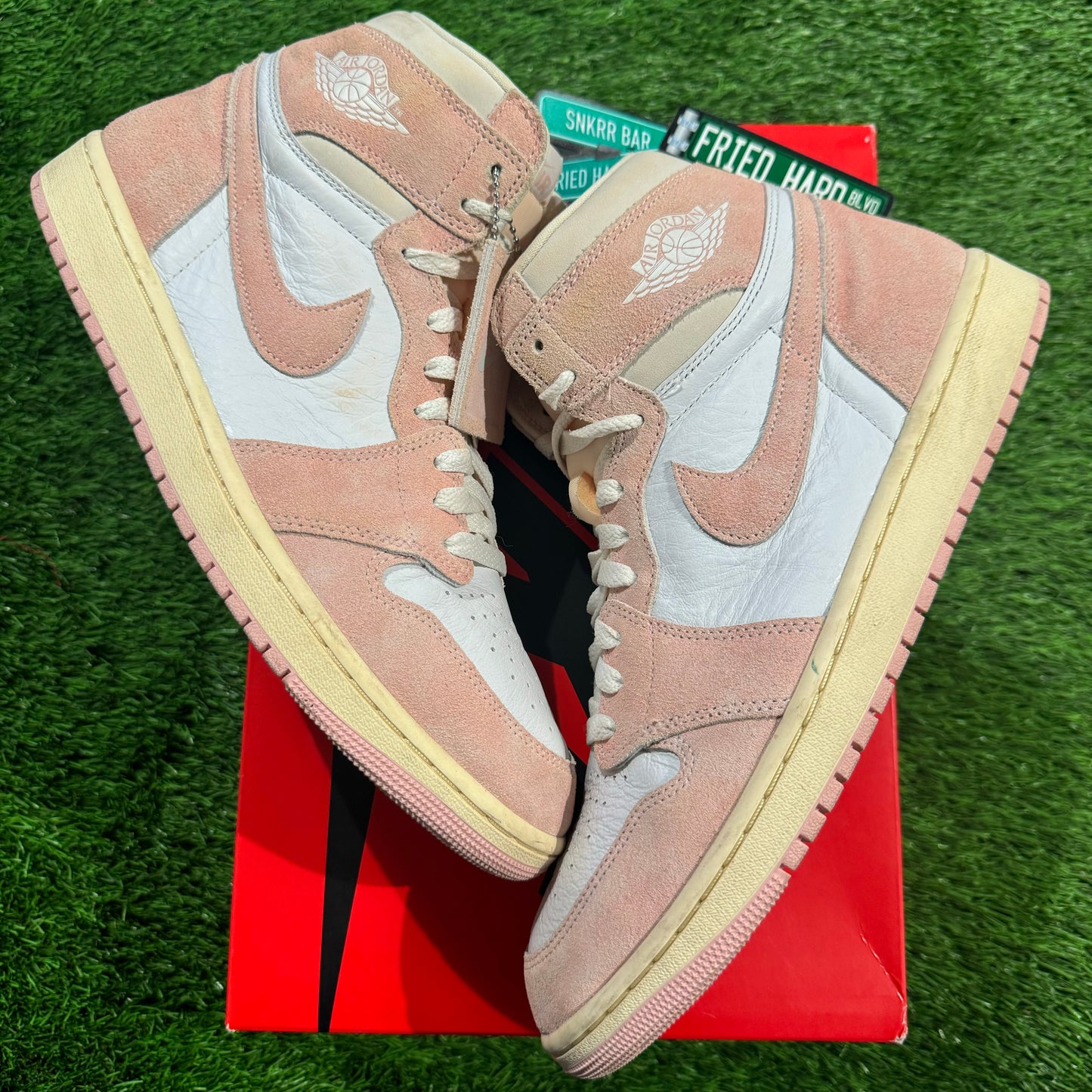 Wmns Air Jordan 1 Retro High OG 'Washed Pink'