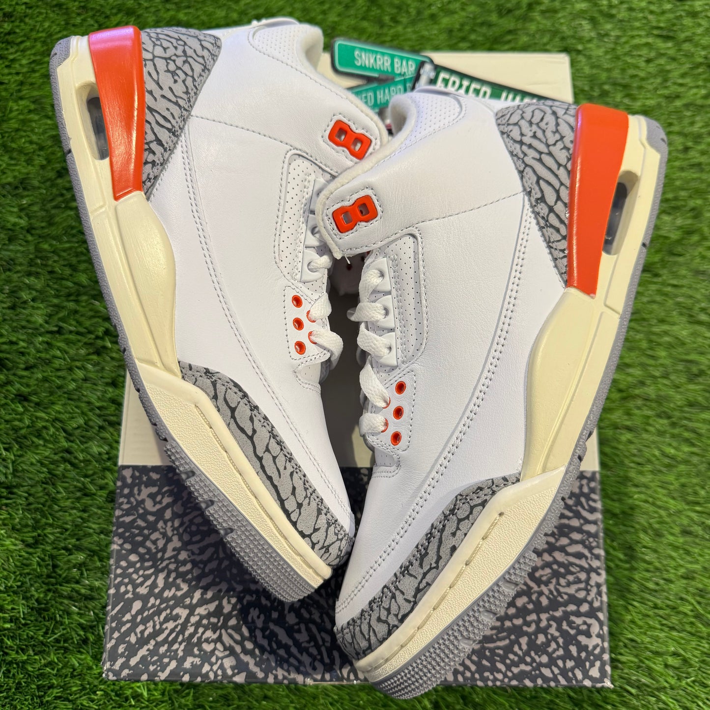 Wmns Air Jordan 3 Retro 'Georgia Peach'