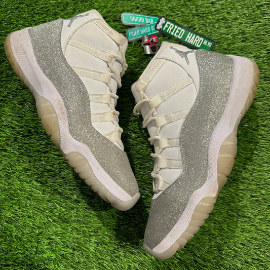 Wmns Air Jordan 11 Retro 'Vast Grey'