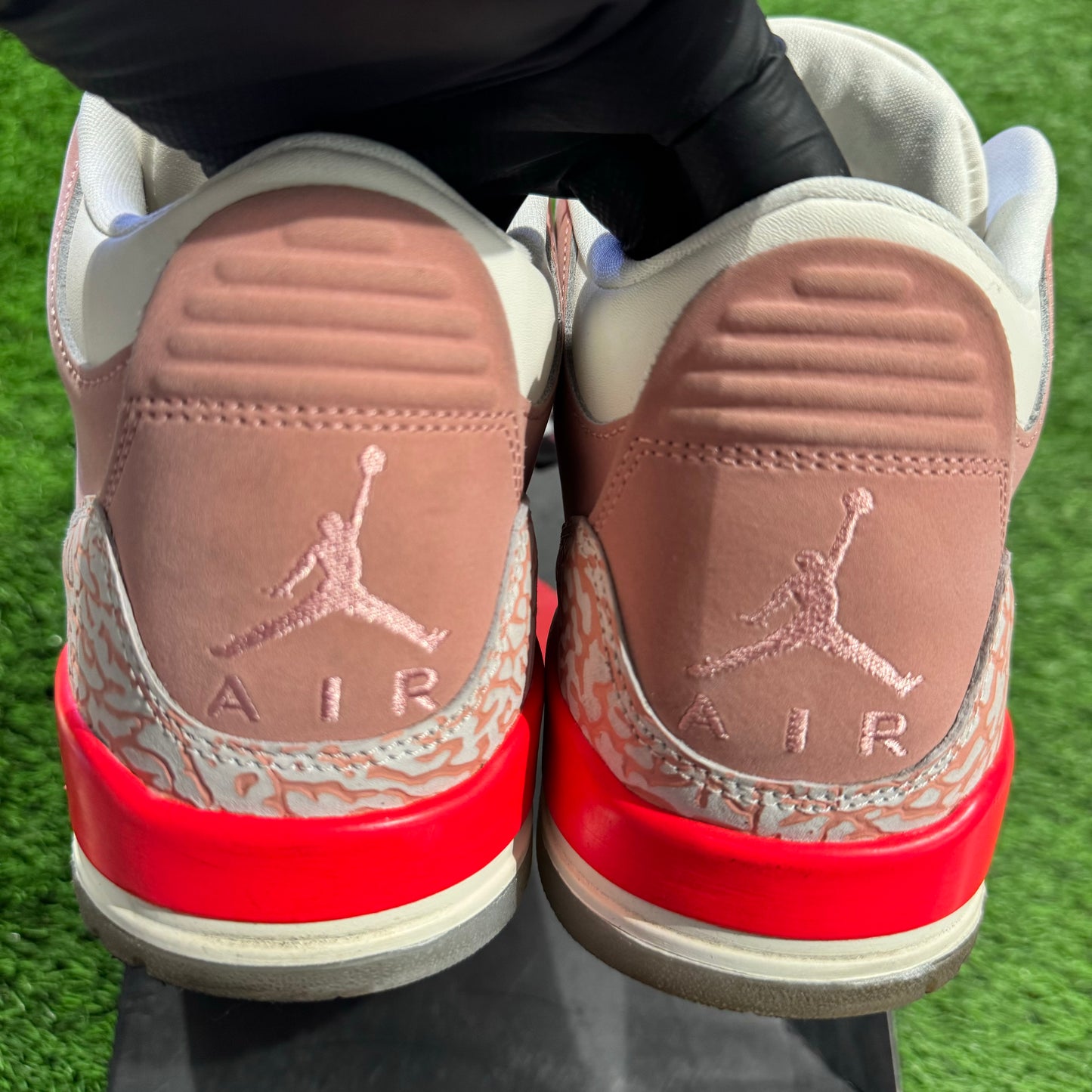 Wmns Air Jordan 3 Retro 'Rust Pink'