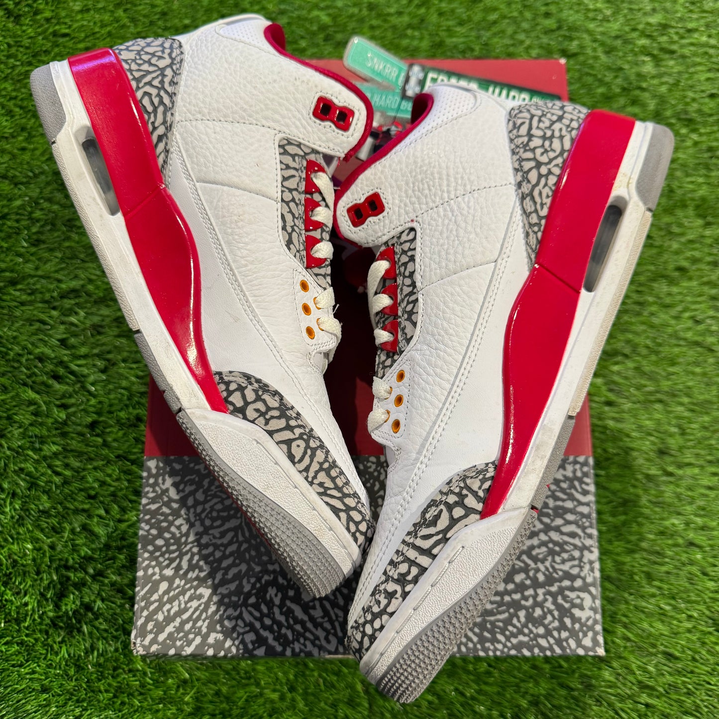 Air Jordan 3 Retro 'Cardinal Red'