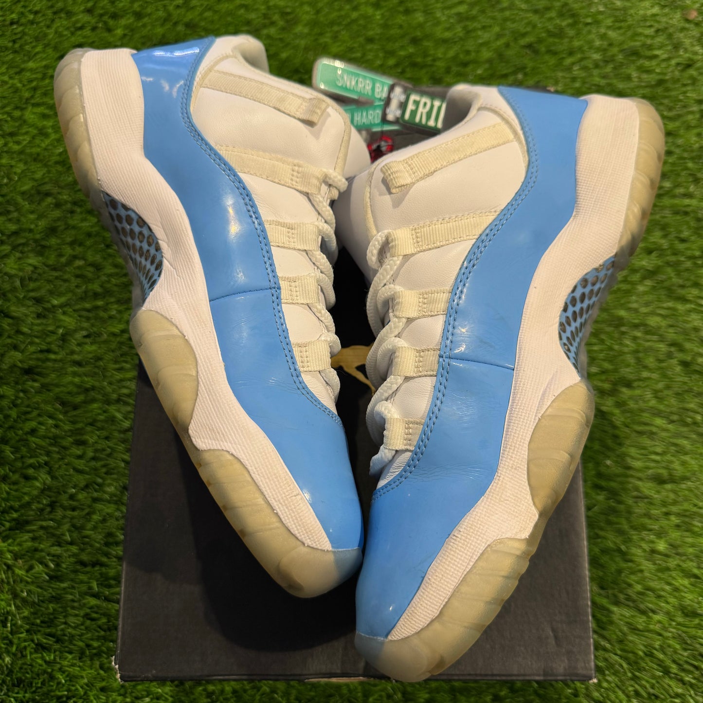 Air Jordan 11 Retro Low 'UNC'