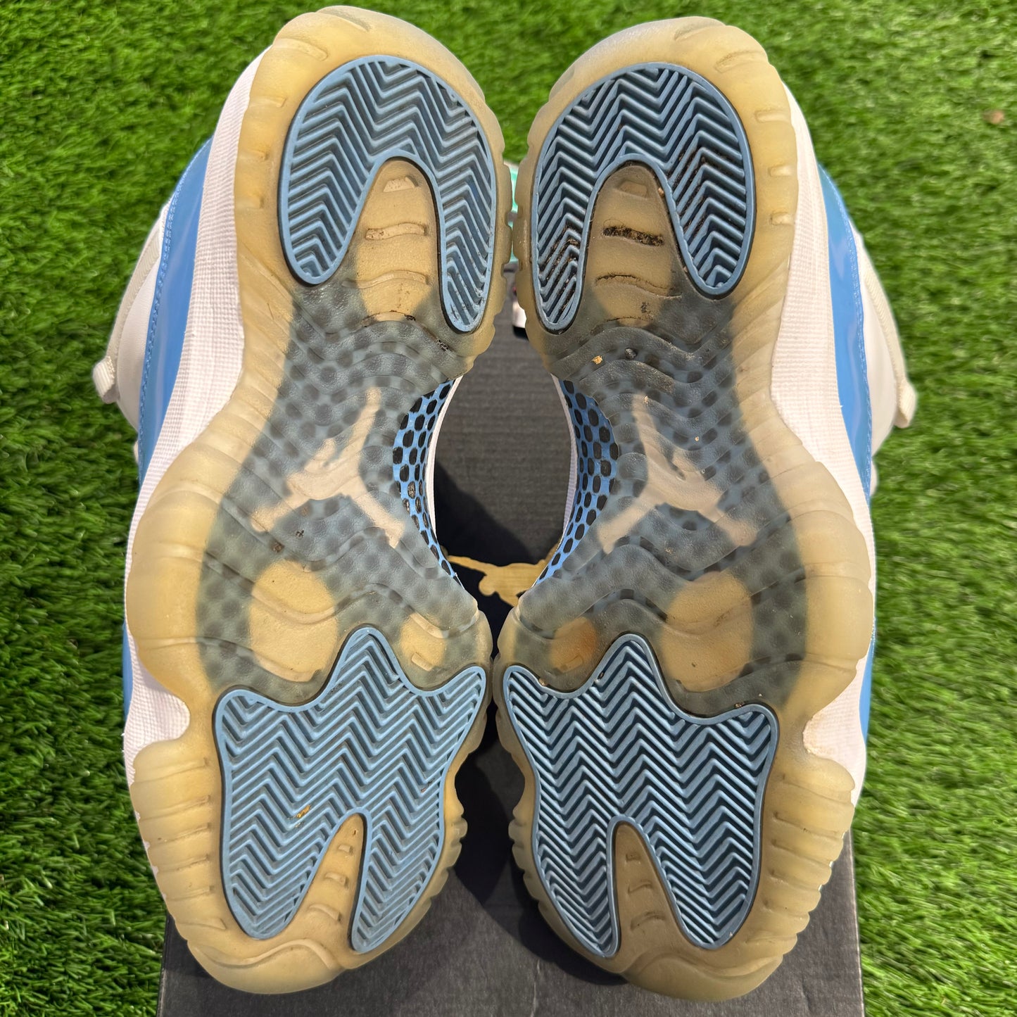 Air Jordan 11 Retro Low 'UNC'