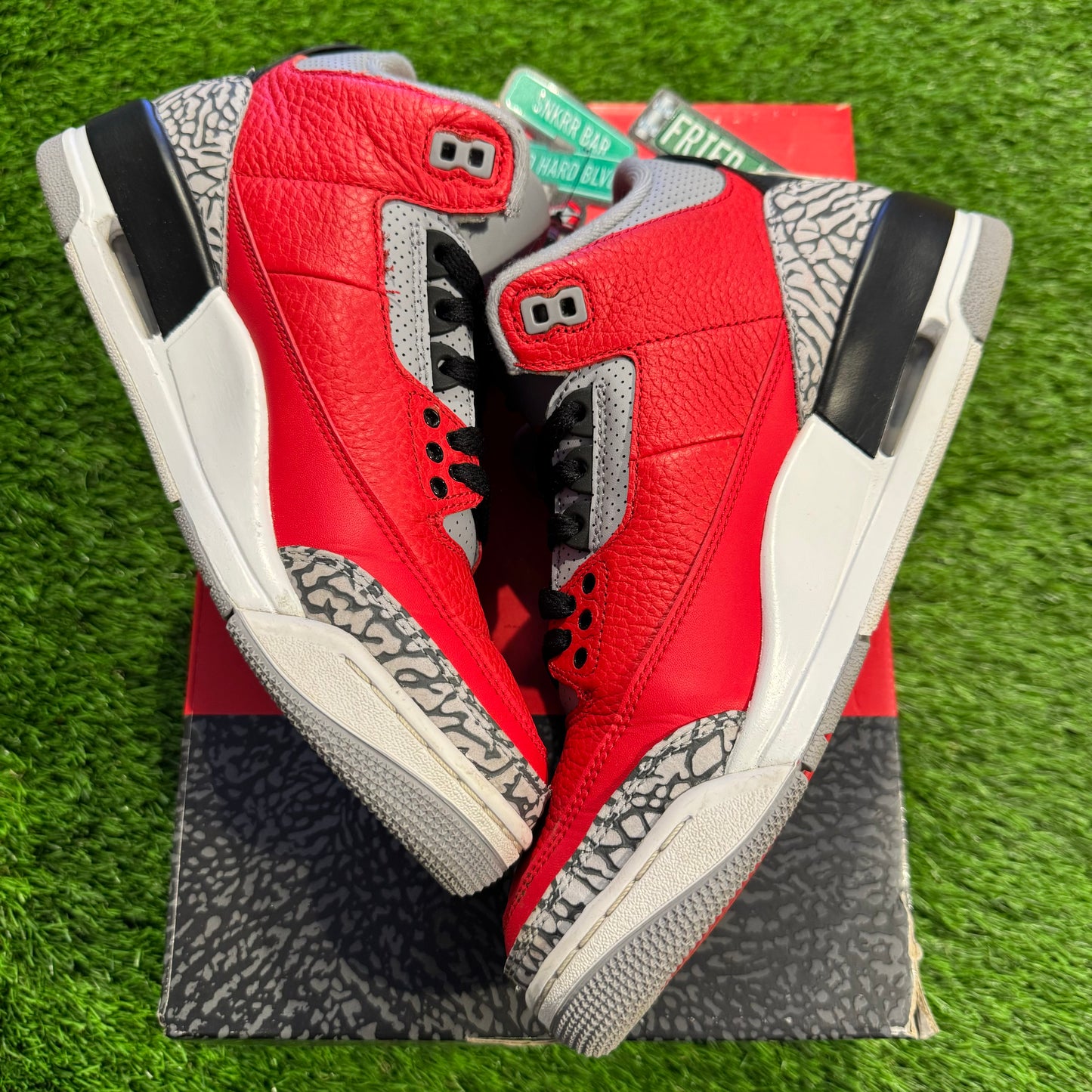 Air Jordan 3 Retro SE 'Unite'