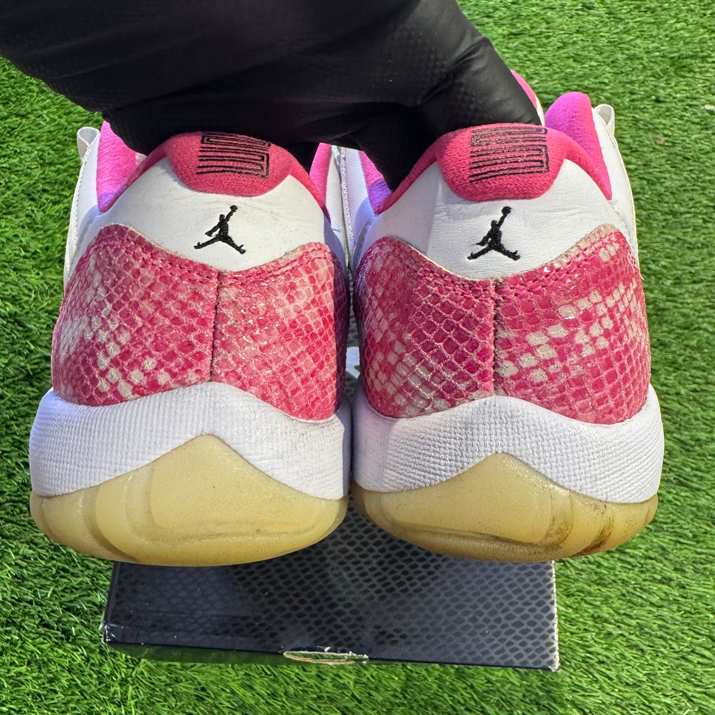 Wmns Air Jordan 11 Retro Low 'Pink Snakeskin'