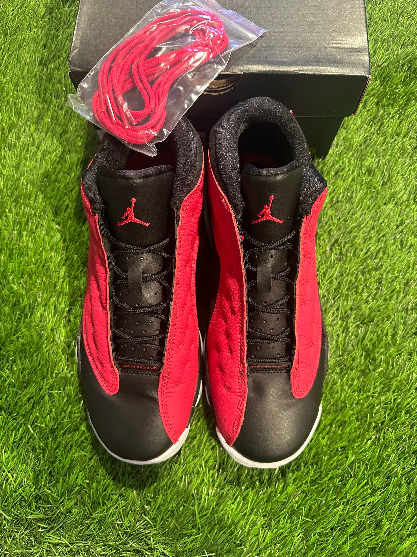 Jordan 13 Retro Low Very Berry (GS)