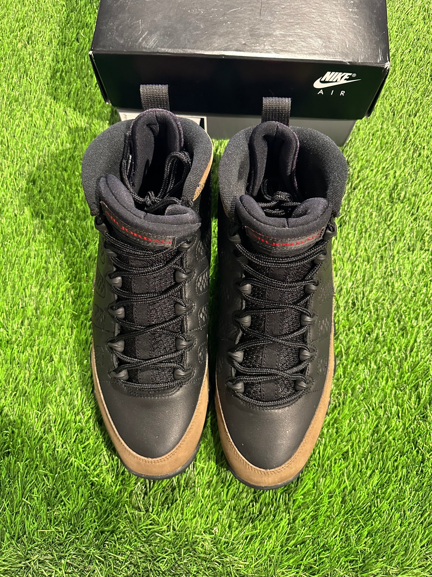 Jordan 9 Retro Olive (2024)(REPLACEMENT BOX)