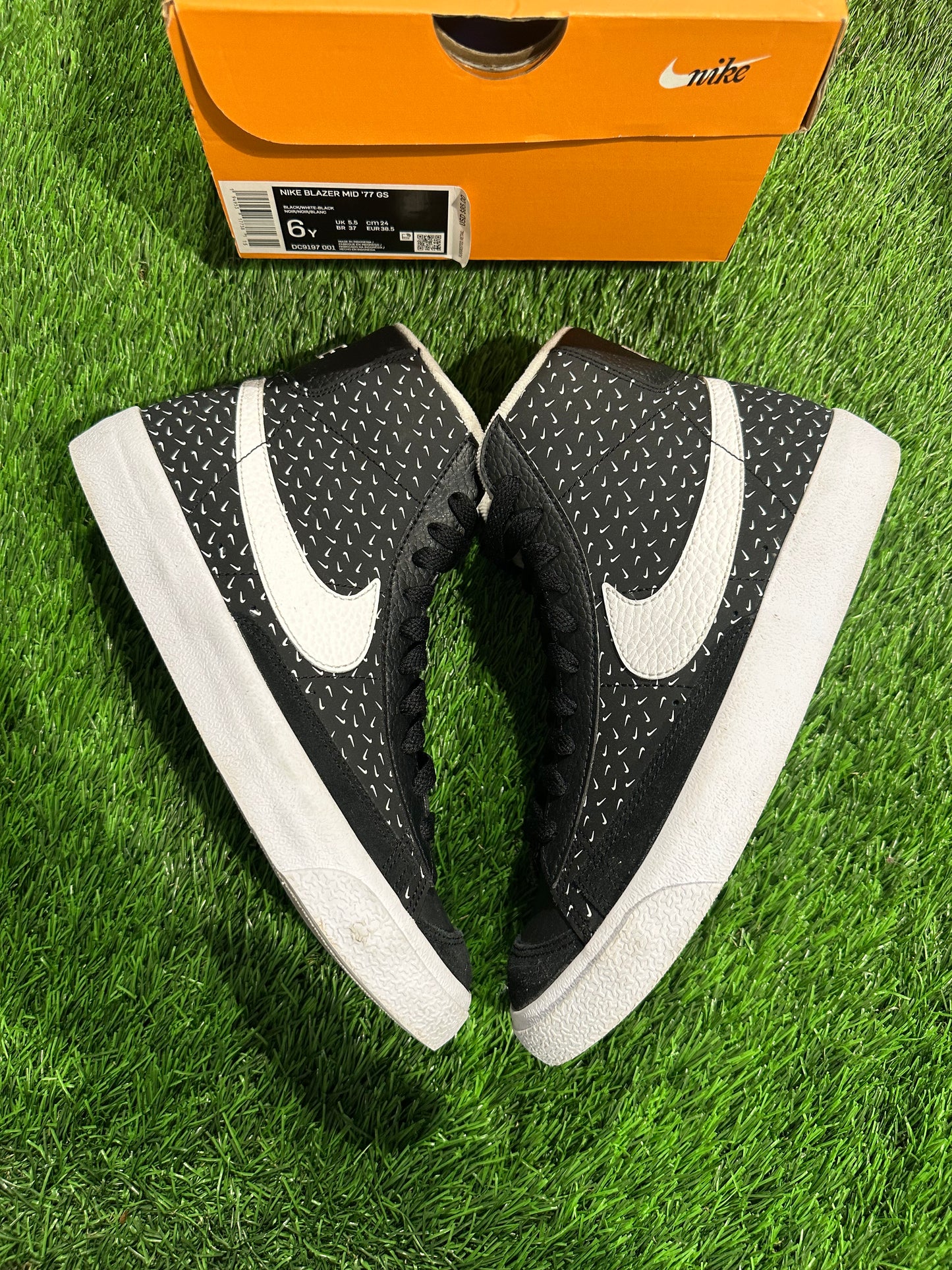 Nike Blazer Mid '77 Polka Swoosh Black White White (GS)