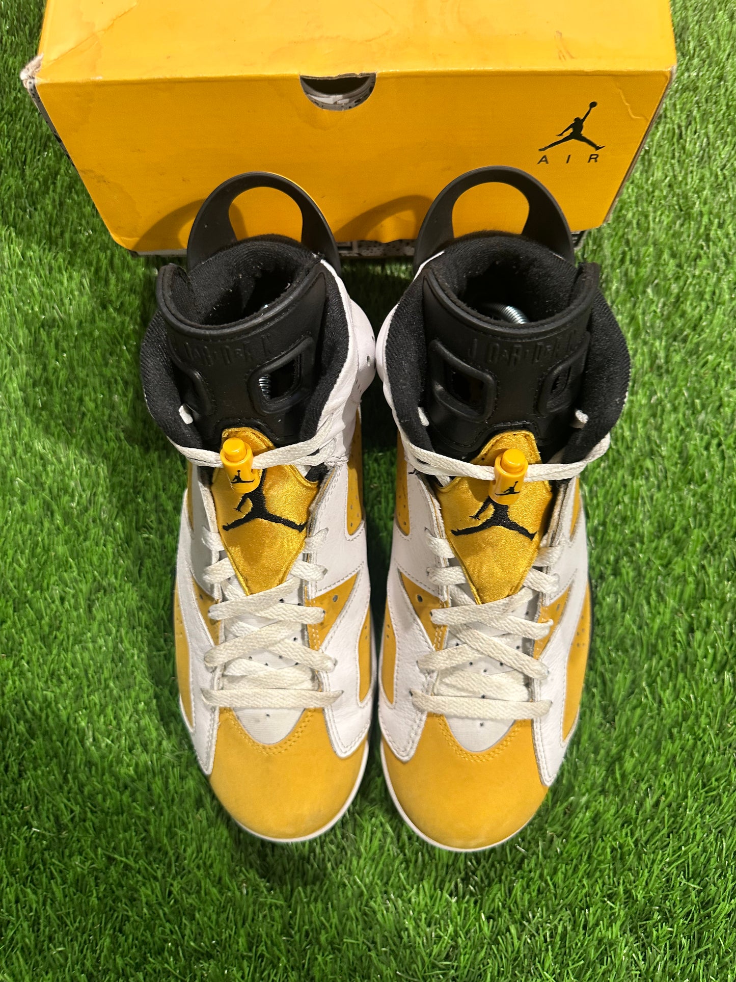 Jordan 6 Retro Yellow Ochre