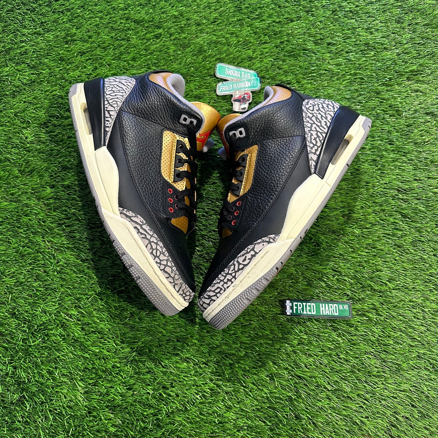 Wmns Air Jordan 3 Retro 'Black Gold'