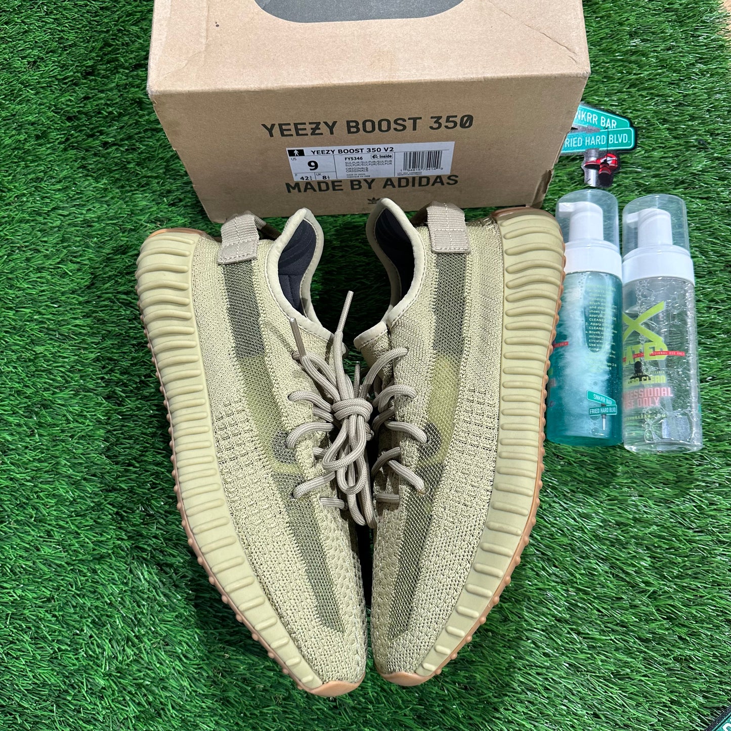 adidas Yeezy Boost 350 V2 Sulfur