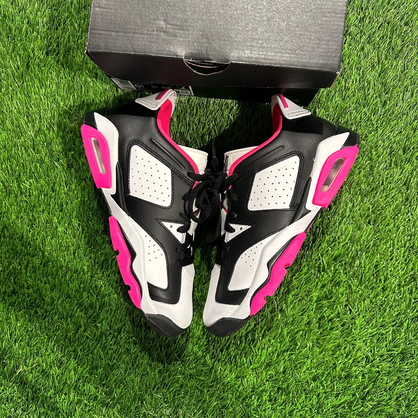 Jordan 6 Retro Low Fierce Pink (GS)