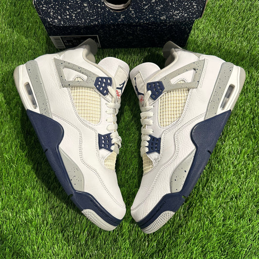 Air Jordan 4 Retro 'Midnight Navy'