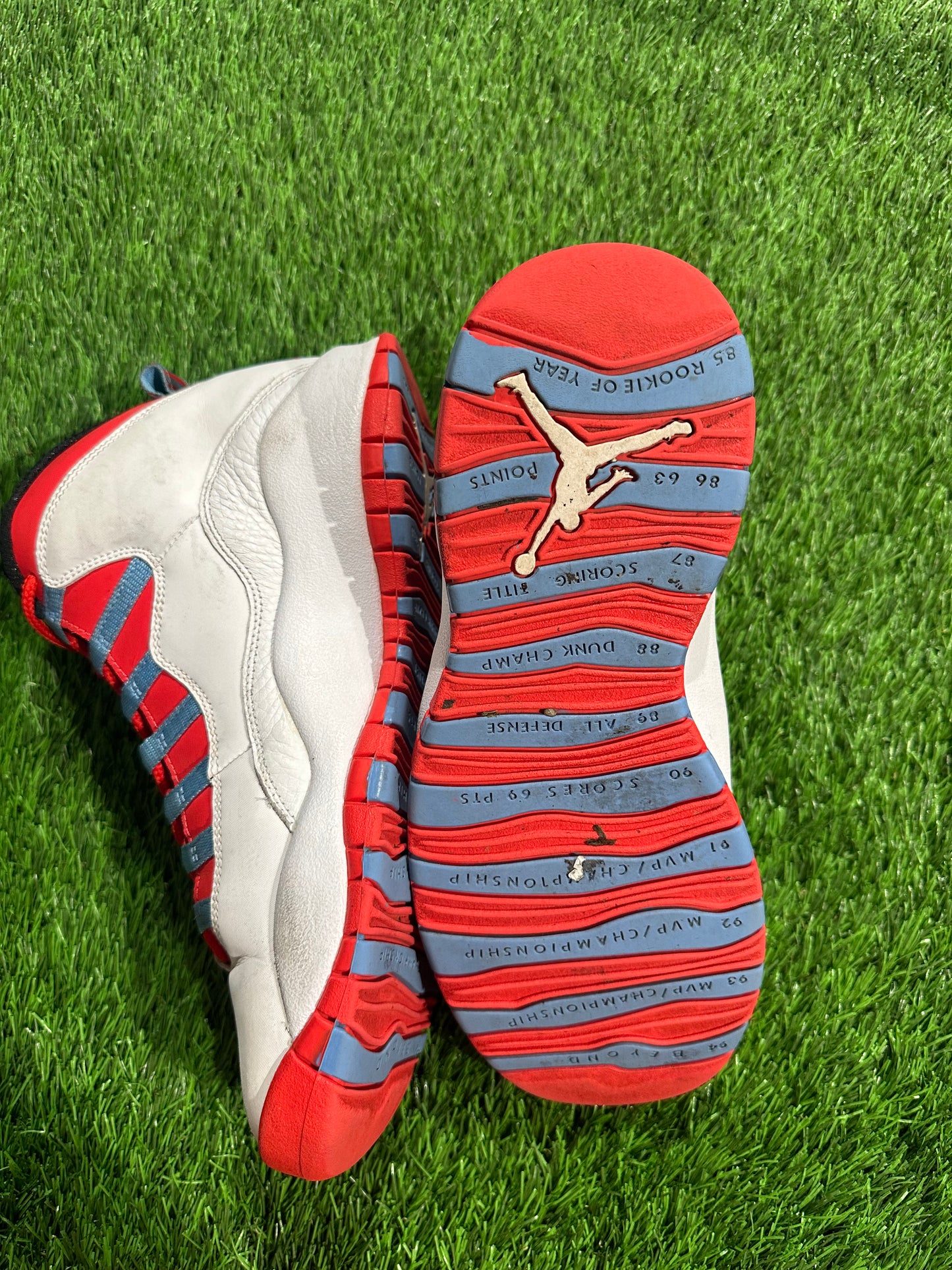 Jordan 10 Retro Chicago Flag