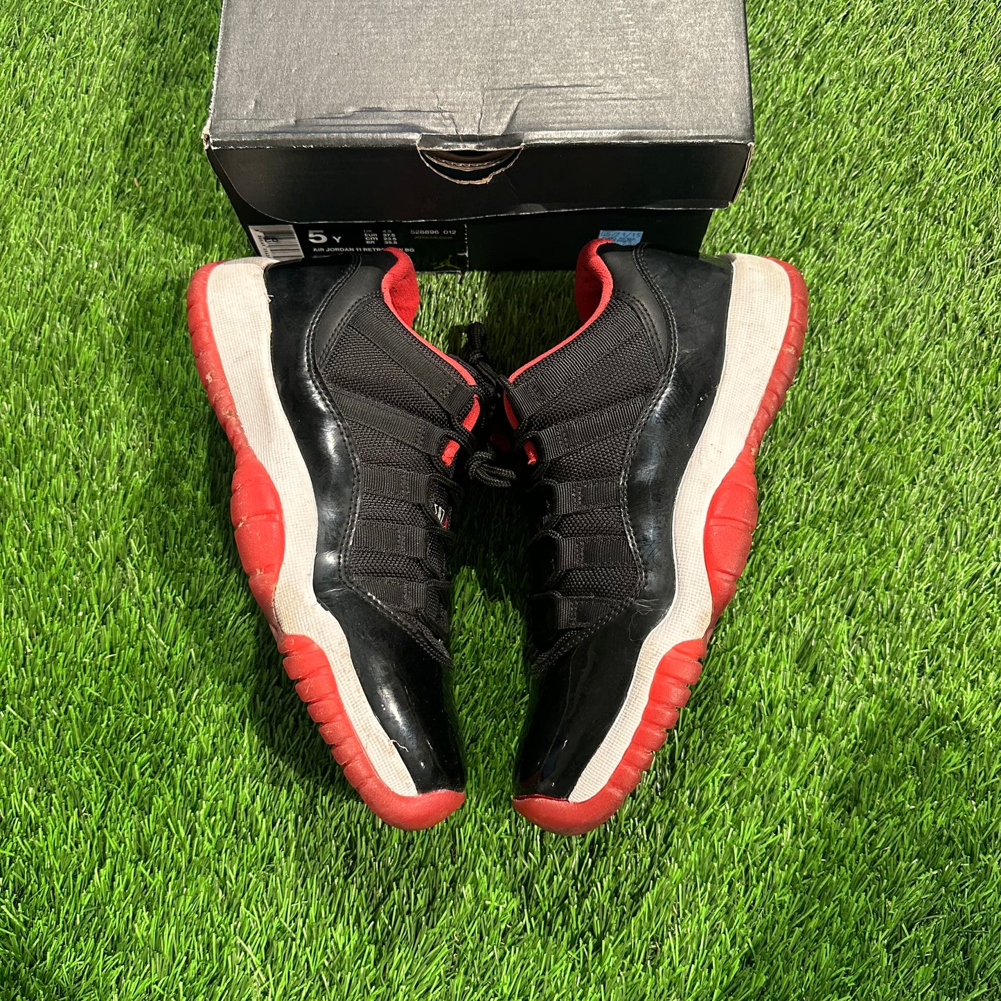 Jordan 11 Retro Low Bred (GS)