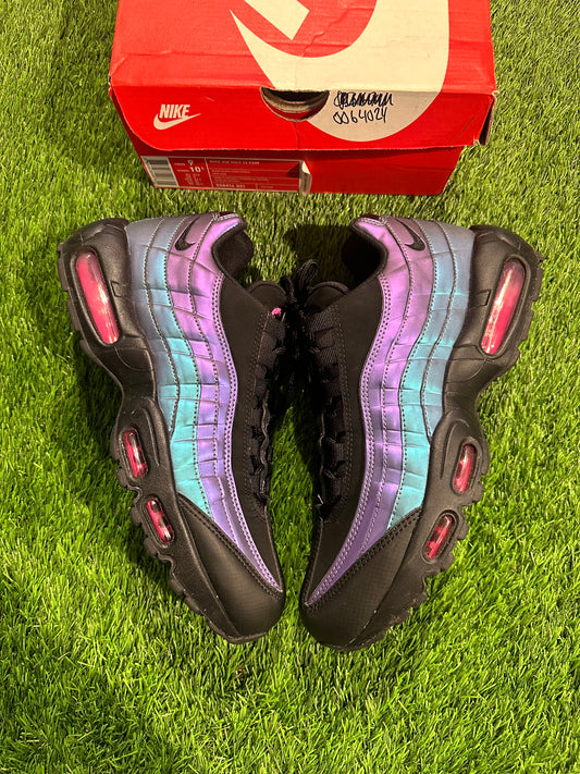 Nike Air Max 95 Throwback Future