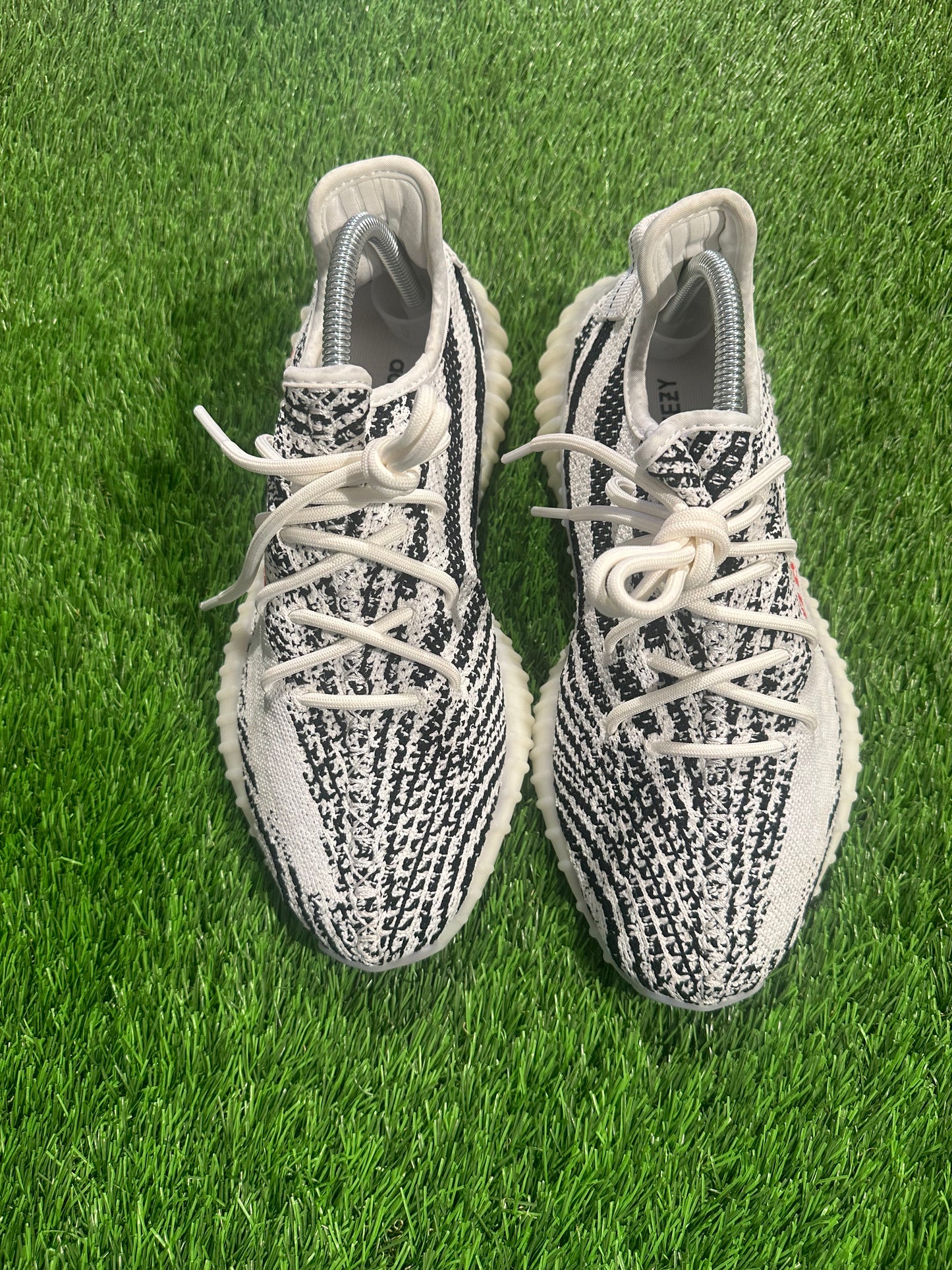 adidas Yeezy Boost 350 V2 Zebra