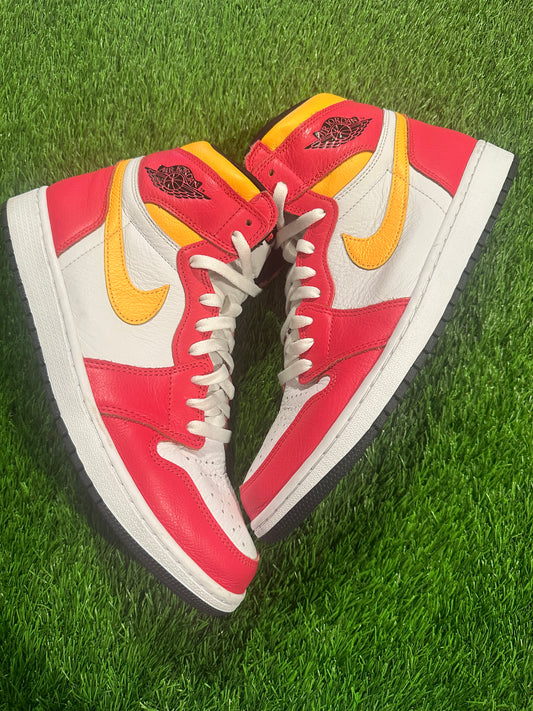 Jordan 1 Retro High OG Light Fusion Red