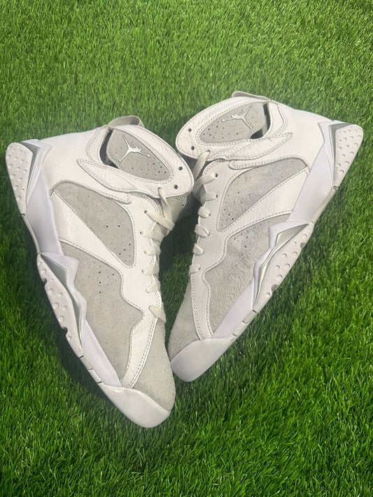 Jordan 7 Retro Pure Platinum