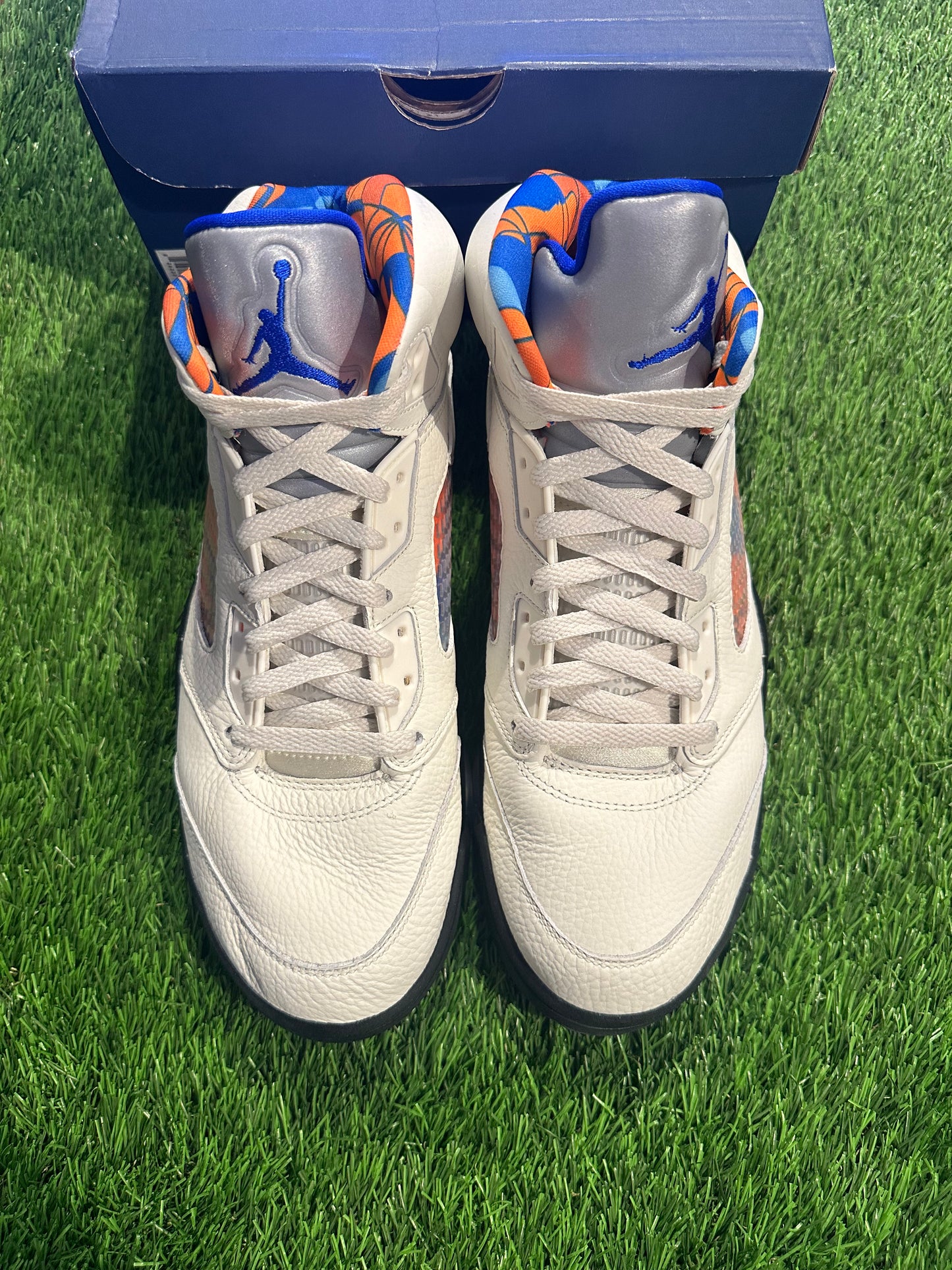 Jordan 5 Retro International Flight