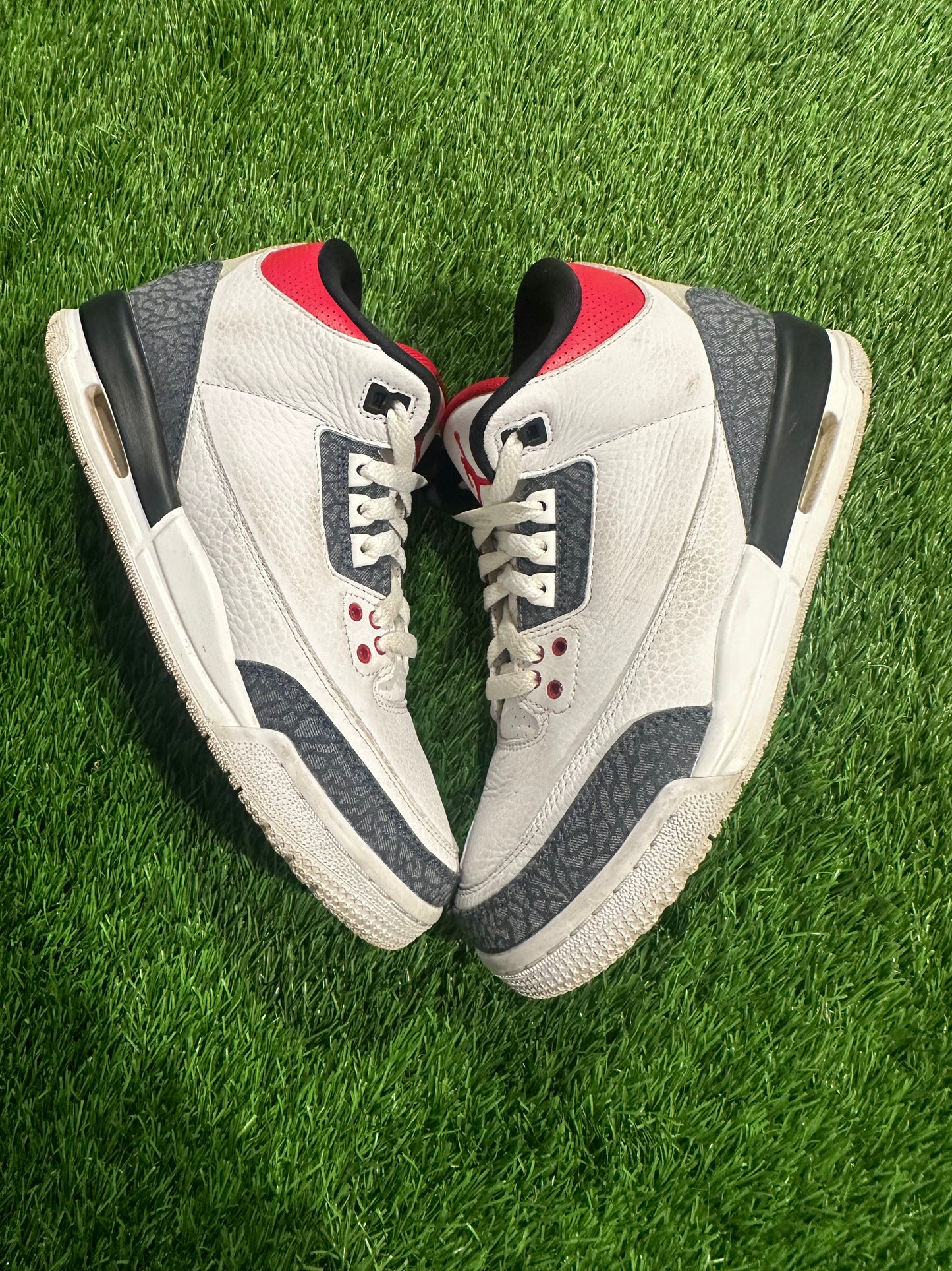 Jordan 3 Retro SE Fire Red Denim (GS)