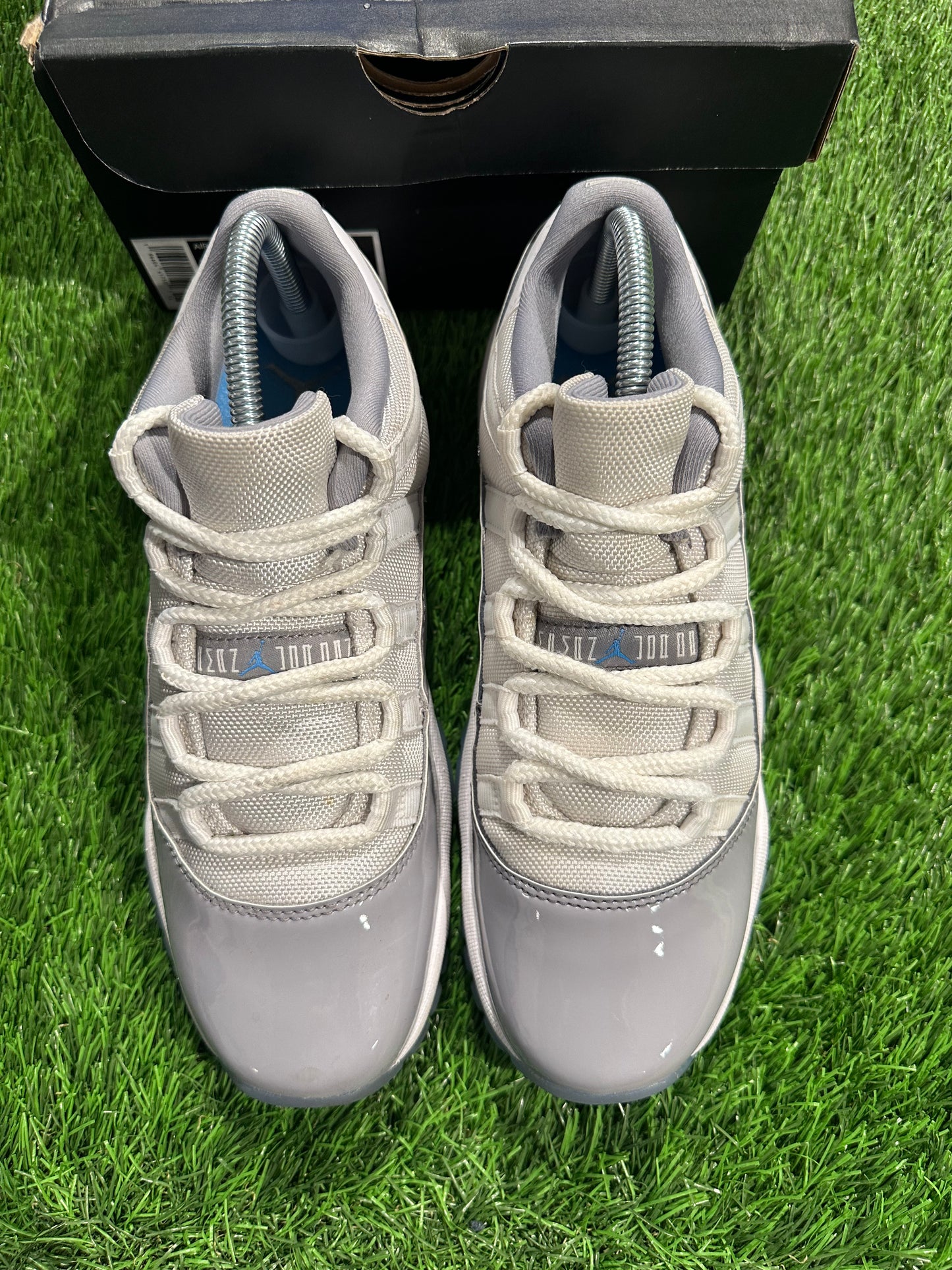 Jordan 11 Retro Low Cement Grey (GS)