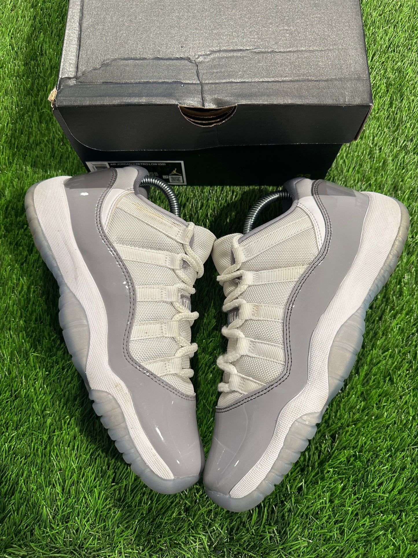 Jordan 11 Retro Low Cement Grey (GS)