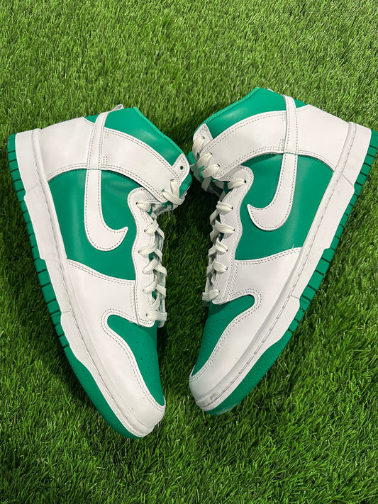 Nike Dunk High Stadium Green White