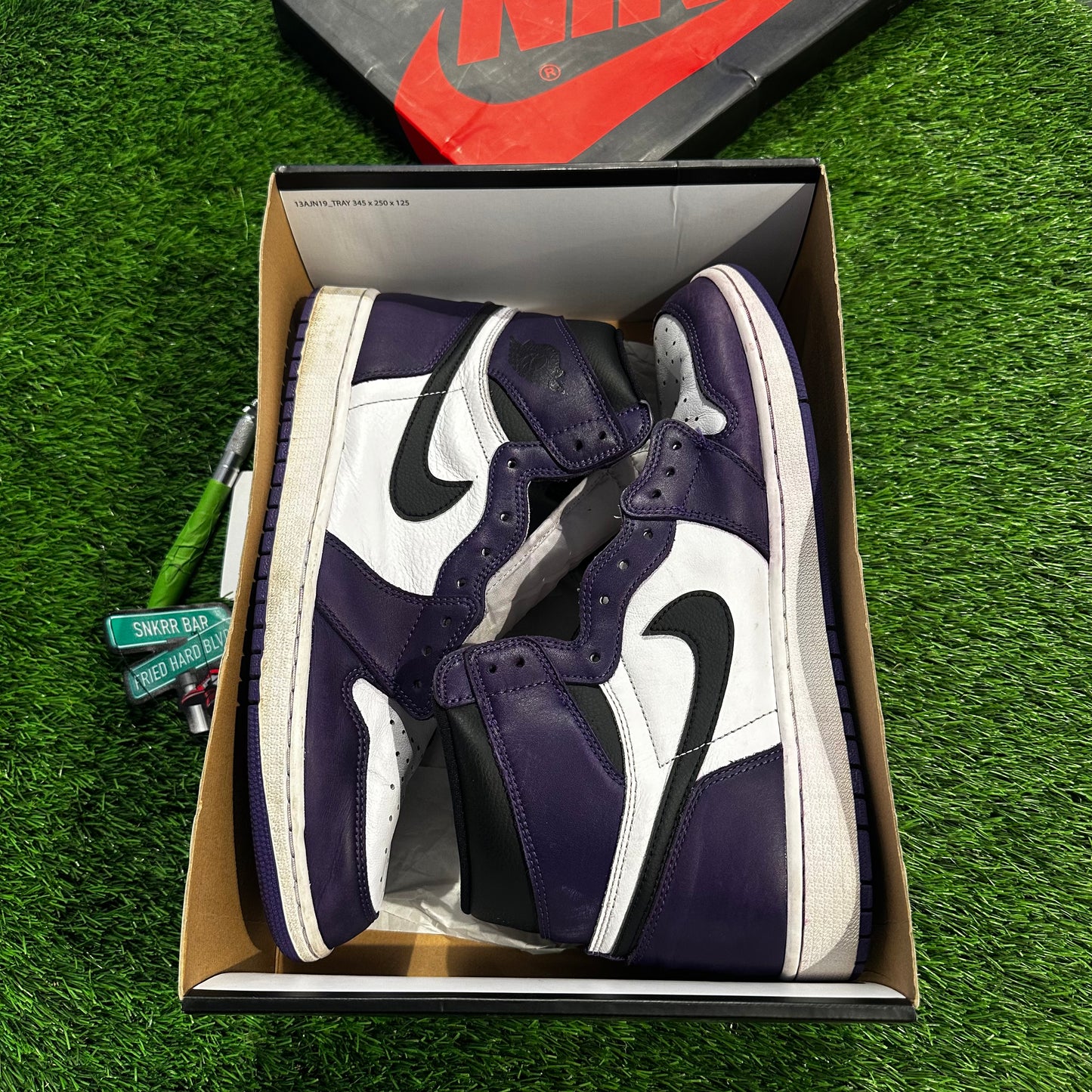 Air Jordan 1 Retro High OG 'Court Purple 2.0'