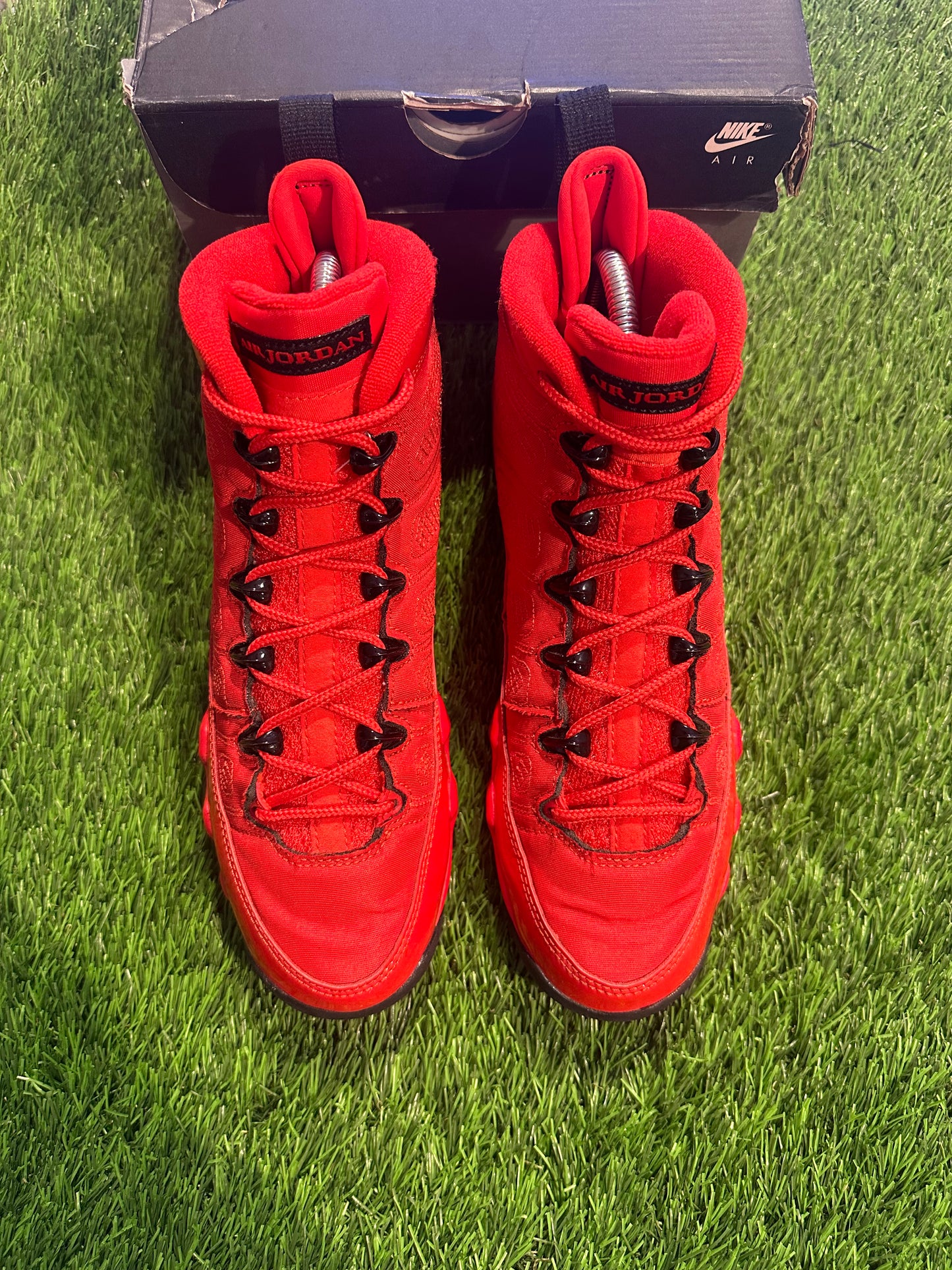 Jordan 9 Retro Chile Red (GS)